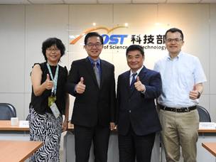 �X�v���_���_�a�ൣ��ǳ���\�u��v�B��޳��ͬ�q���E�_�q���B�_�a�ൣ��ǳ����D���D���B�_�a��㳡��Ķ��s��G�ۨj��v